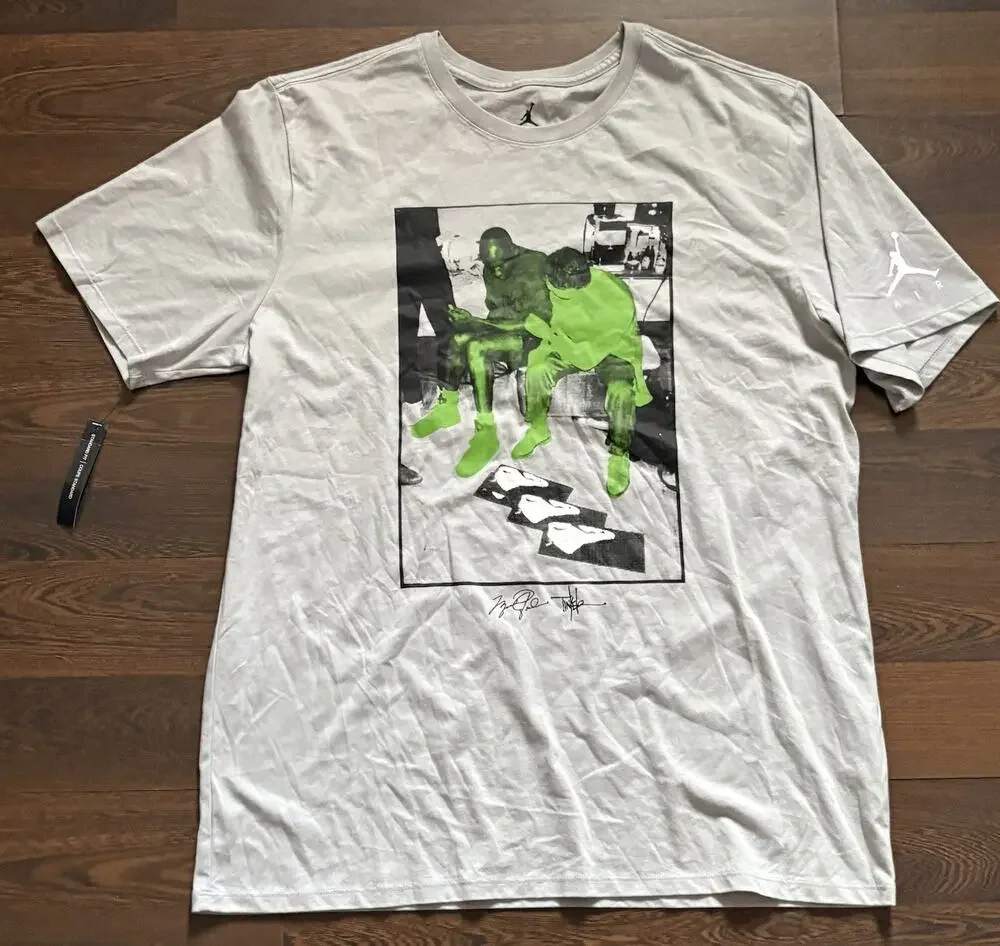 RareFindJordan Nike Chlorophyll Green and Grey T Shirt With Tinker Hatfield Sz L